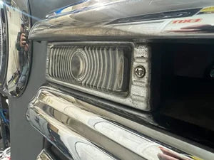 Load image into Gallery viewer, 1947 - 1953 Chevy and GMC 12 Volt Park Lights (Pair)
