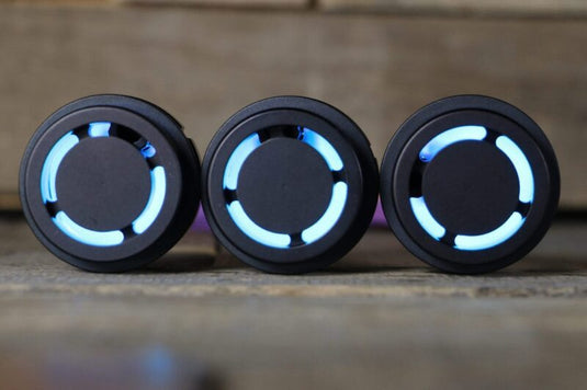 Reactor PODS with Smooth Knob A/C Controls