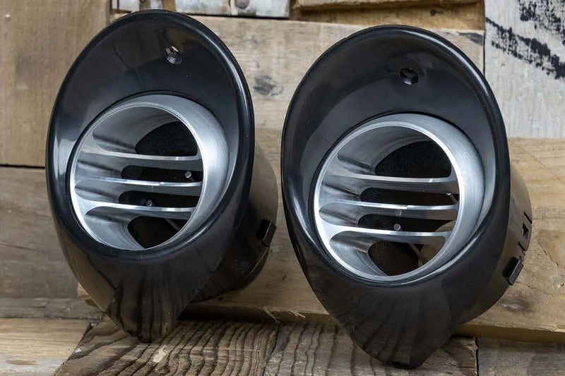 Load image into Gallery viewer, 67-68 Chevy Camaro Billet Aluminum Tres A/C Vents with Black Bezel
